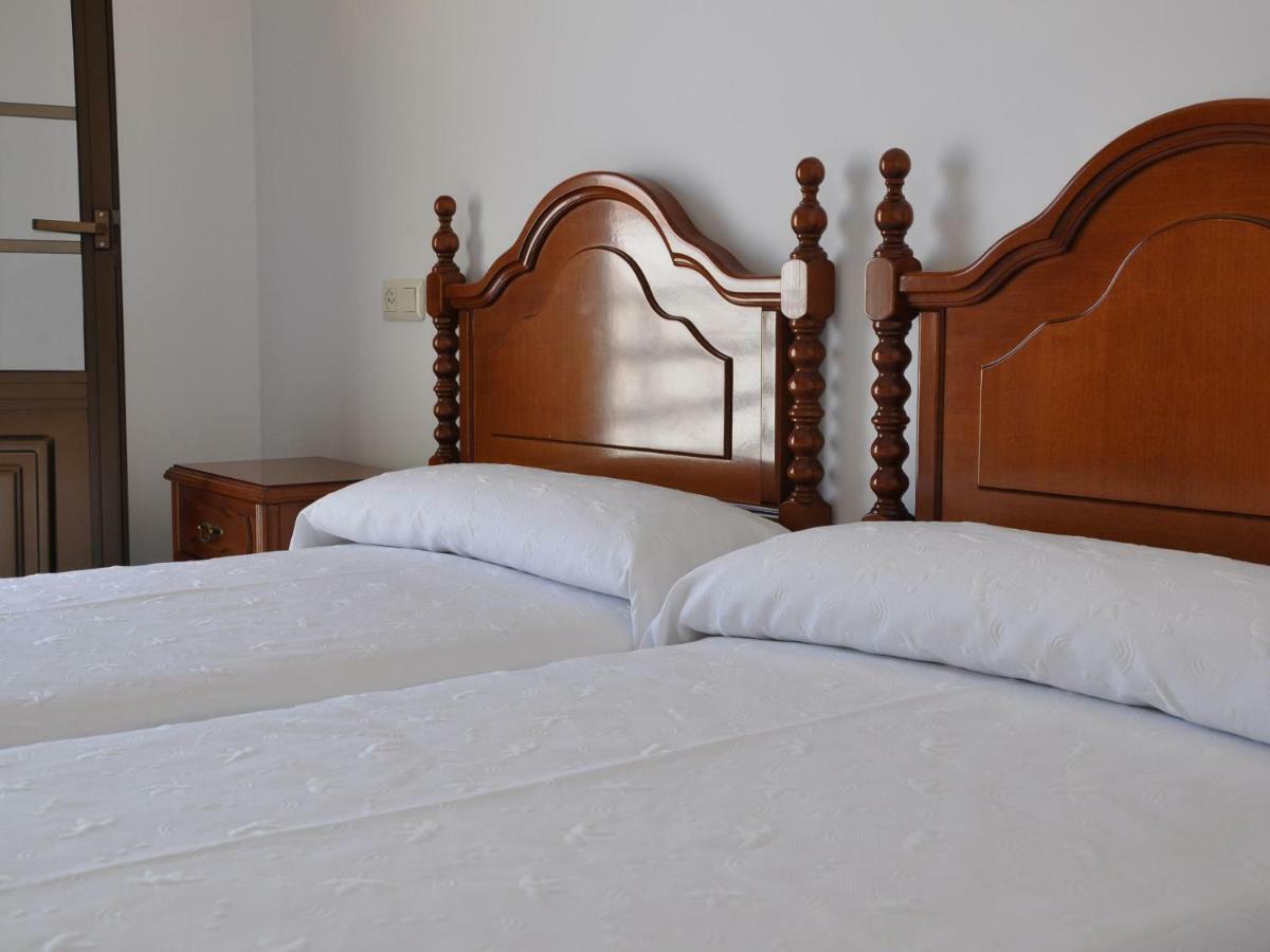 Hostal Mourelos او غروف الغرفة الصورة
